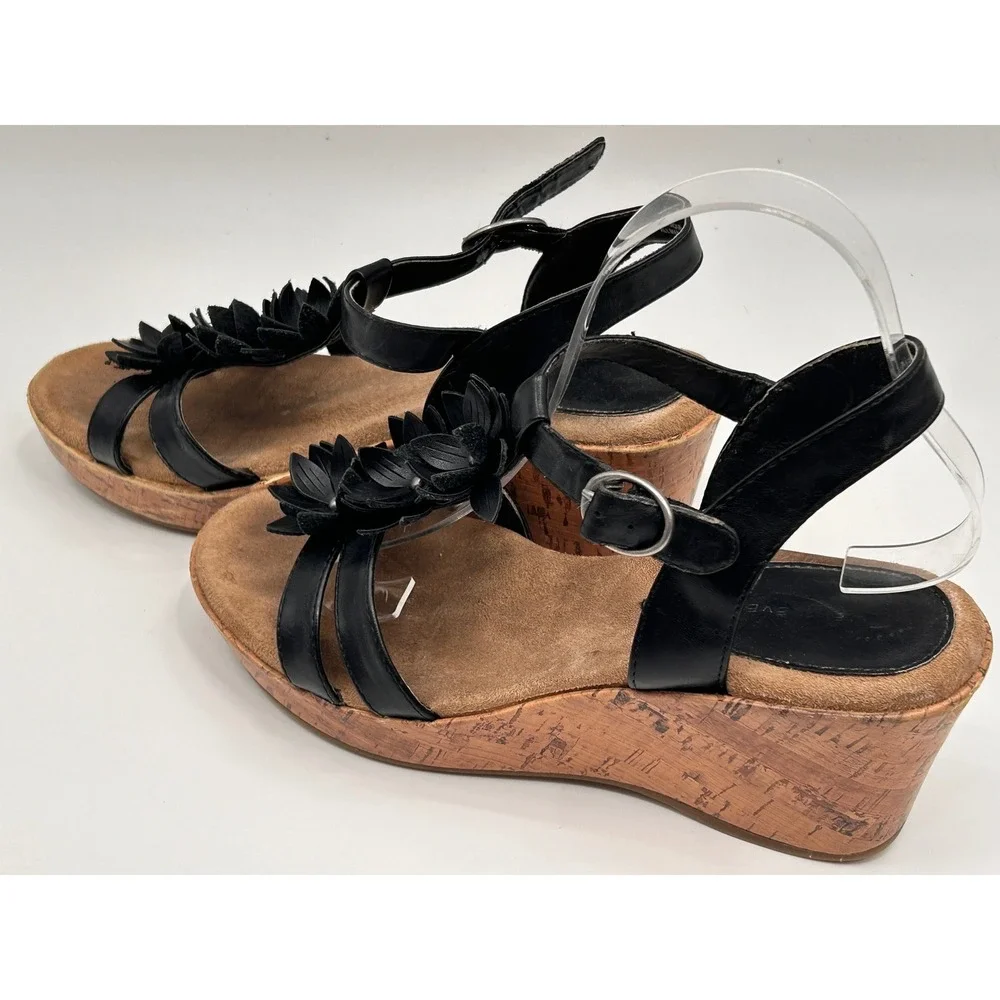 Wear‎ Ever Black Floral Wedge Sandals Womens Size 9 Cork Platform Comfort